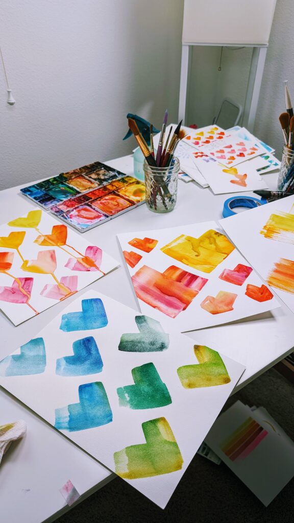 How to paint watercolor hearts for Valentine's Day cards